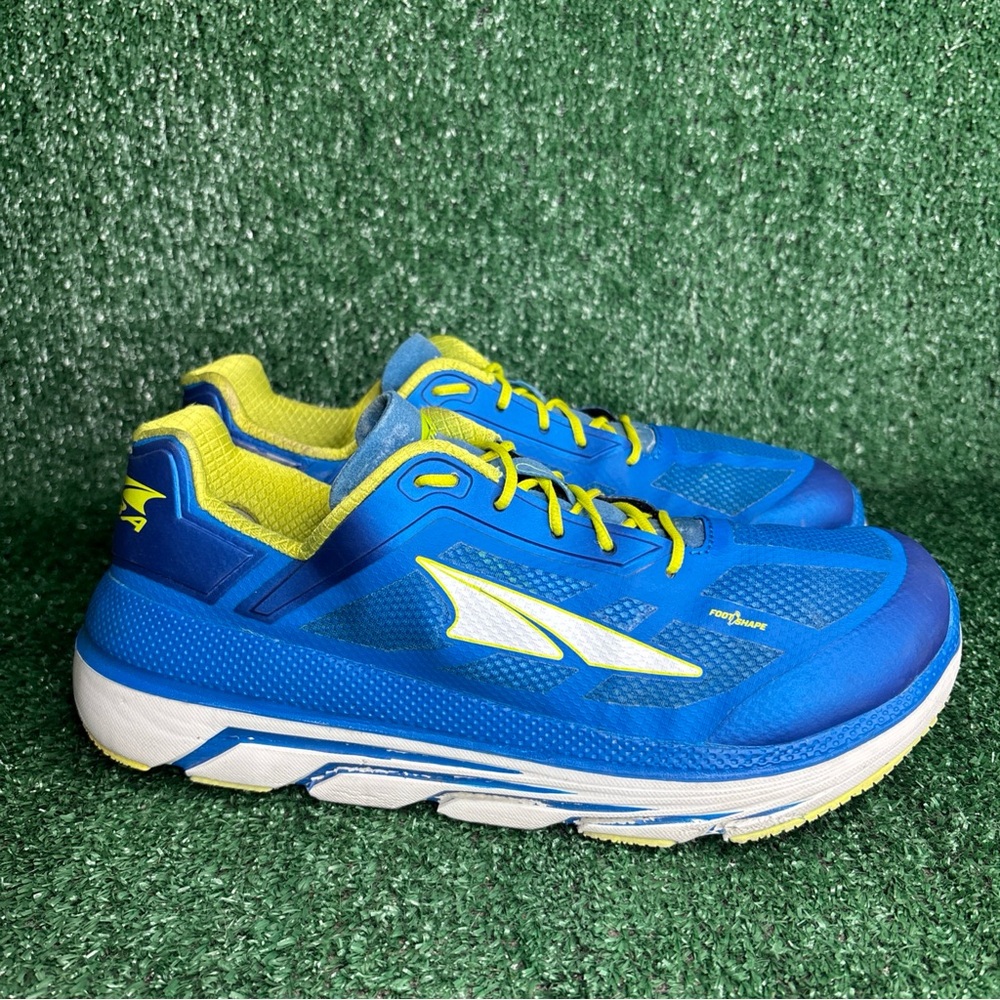 Altra Blue and Yellow Men's Sneakers